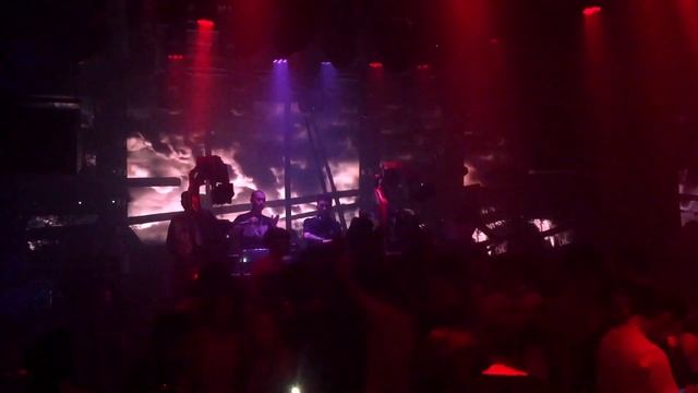 ★ Китай | VLOG 52 | Веньчжоу, Сломалась зарядка на Мас, Ночной клуб ★ смотреть онлайн