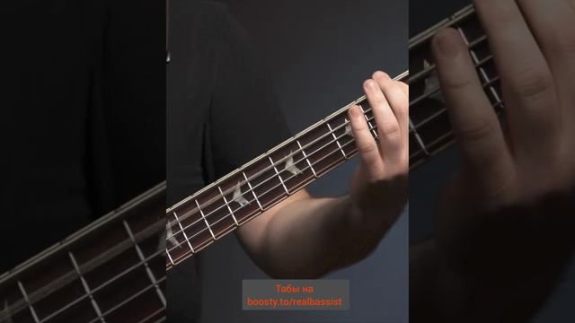 Приятный 5 струнный Schecter натурального цвета с хорошей атакой и читаемым звуком