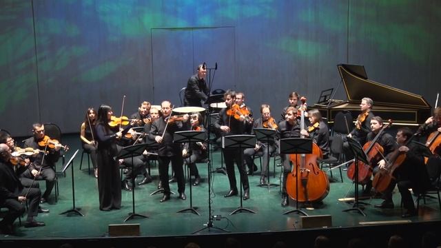 MOZART Serenada notturna KV 239 смотреть онлайн