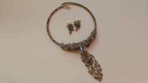 УКРАШЕНИЯ ИЗ НАТУРАЛЬНЫХ КАМНЕЙ. КОЛЬЕ ИЗ ЛАБРАДОРА