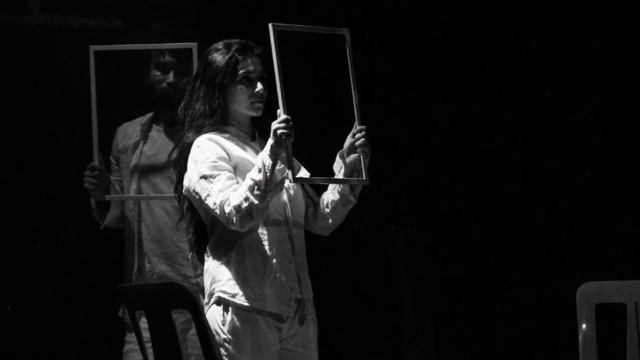 To Be or Not To Be смотреть онлайн