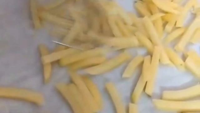 French fries 🍟..../@ BLB tips and talks