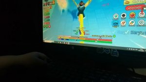 Играю в РОБЛОКС, в симулятор мечей и гонки драконов