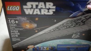 LEGO 10221 super star Destroyer   の箱!