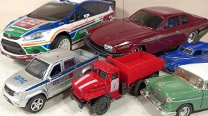 Покупки на барахолке Санкт-Петербурга. Машинки в распил