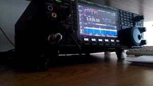 ICOM IC-7600