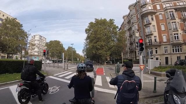 Жизнь в Европе на примере Бельгии. Забастовка транспорта, профсоюзы, социальная политика. Часть 1