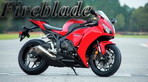 Катаюсь по Питеру на Honda FireBlade.