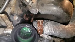 How To Fill Antifreeze  -  Dodge Neon  -  Some Imports - Middle Radiator Cap Models - Remove Air