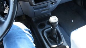 2001 Митсубиси Спейс Стар