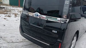 toyota voxy 2017 hybrid