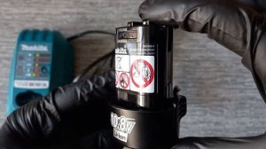 Зарядное устройство Makita DC10WA