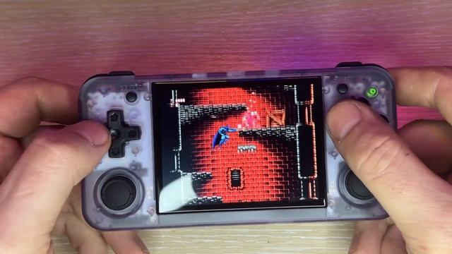 Небольшая распаковка и обзор Anbernic RG35XX H смотреть онлайн