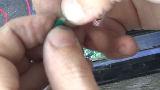 Ремонт подсветки экрана в автомагнитоле Sony смотреть онлайн