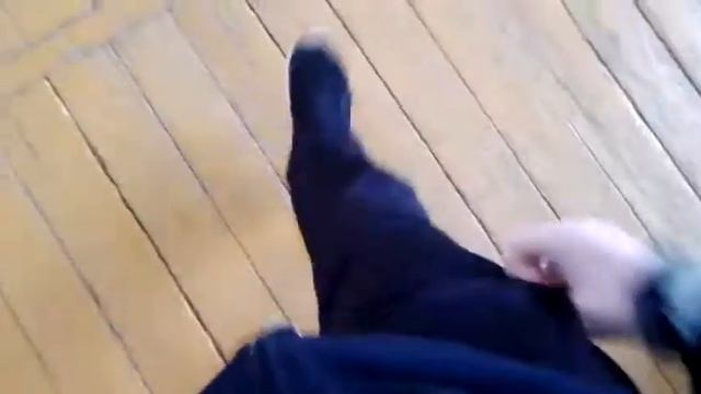 Дикий побег от Вовы Лукашина в Школе, зачем я снимал только ноги смотреть онлайн