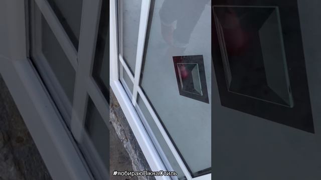 Входные металлопластиковые двери белого цвета. Насколько это практично? Отзывы