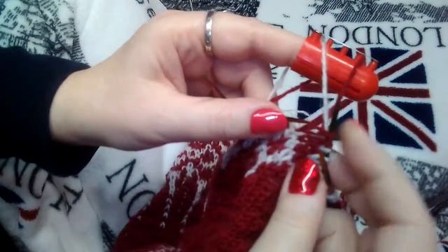 мой жакард как я вяжу .это по кругу