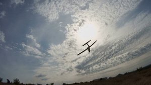 Skywalker 1680 немного aerobatics)