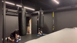 Бокс, работа с мешком. Фитнесс и сжигание жира.