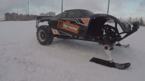 Бензиновая огромная тачка на лыжах! Тест Baja 5T