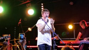 Антон Лаврентьев - Смотри