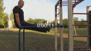 уголок на брусьях за 26сек