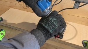 Зубр ФПК 750Н наклонное основание ЛДСП