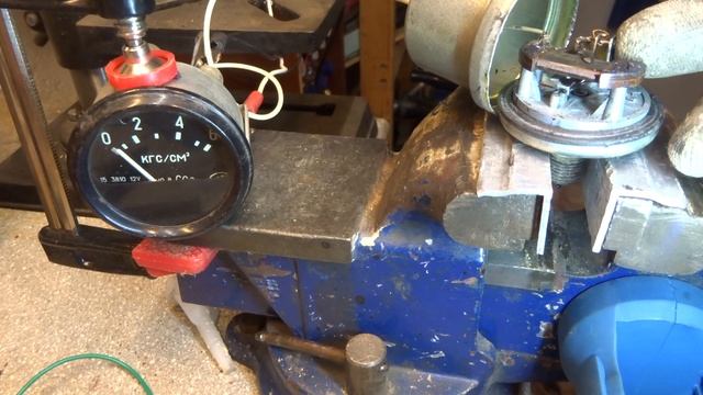 Einstellung des Öldruckgebers MM-358. смотреть онлайн