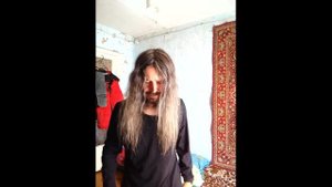 Длинноволосый 43-летний тенор мужчина-самые высокие ноты тенора и альнино!2.5 октавы!