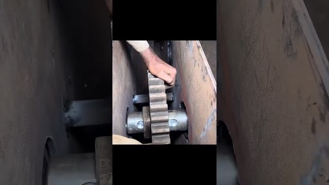 Машина для изготовления кирпичей