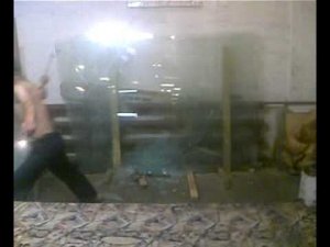 Бой стекла.mp4