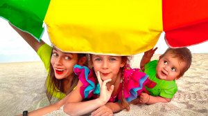 Песня Слева и справа | Детские стишки и Песенки для детей | Майя и Маша