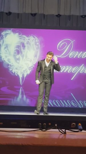 "Смуглянка". Пётр Захаров. Видео канала Мой Петербург.