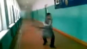 Школьник попал в окно портфелем в школе 🤣🤣🤣🤣🤣🤣🤣🤣🤣🤣🤣🤣🤣🤣🤣🤣  Очень смешное видео