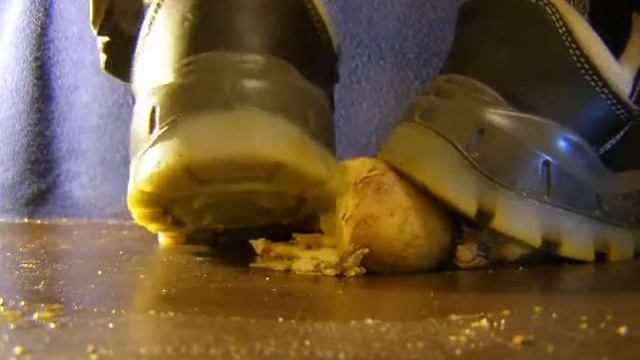 Footstomp! Workshoes Mövius 2 смотреть онлайн