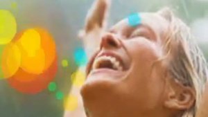 Песня Улыбнись