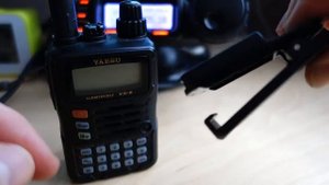 Nowy klips na pasek do Yaesu VX6