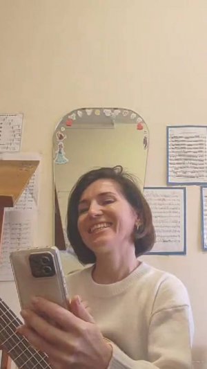 ...у каждого свои развлечения на работе