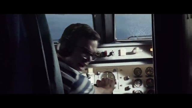 Магнито буянит в самолете Люди Икс Дни минувшего будущего смотреть онлайн