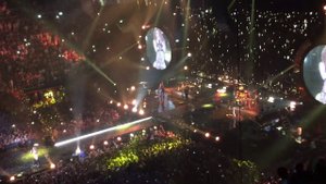 Shakira - Whenever, Wherever (Live from Milan 21/06/2018)