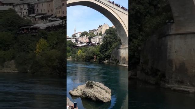 Босния парень прыгает с моста смотреть онлайн