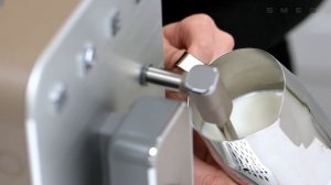 5 Reasons to Choose a Bean to Cup Coffee Machine | Smeg BCC02 & BCC12