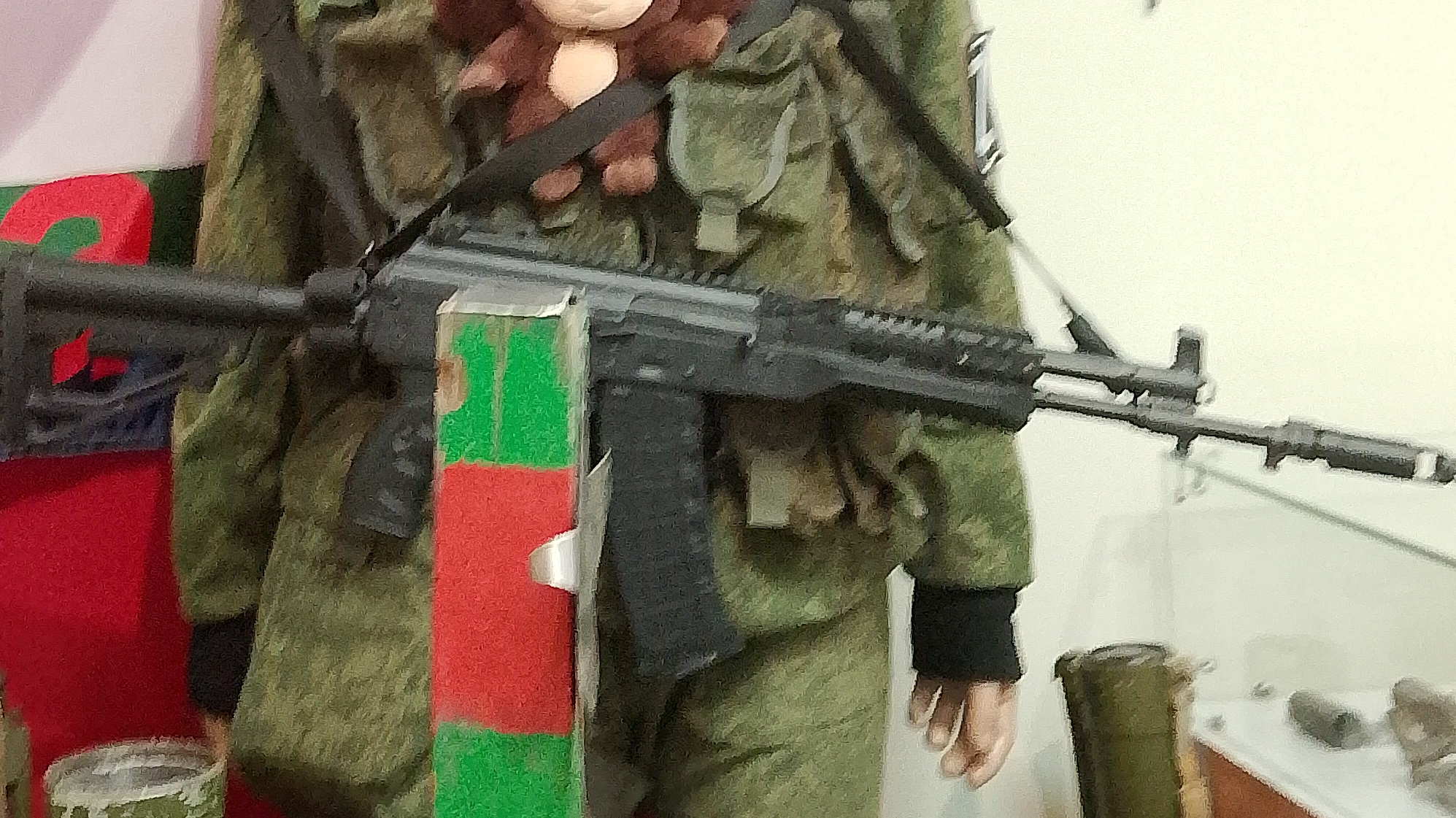 выживание в бункере Baby смотреть онлайн