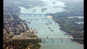 Черныш и Барселона В Новосибирске не разводятся мосты