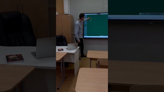 На злобу дня или как выбесить одним видео #звездывджунглях #юмор #гороскоп #скорпион #бузова