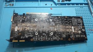 R9 280 Старая но не ржавая!