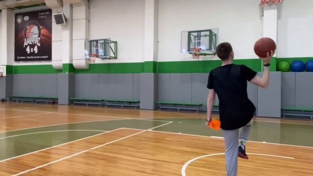Индивидуальная тренировка по баскетболу. BASKETBALL WAY #1