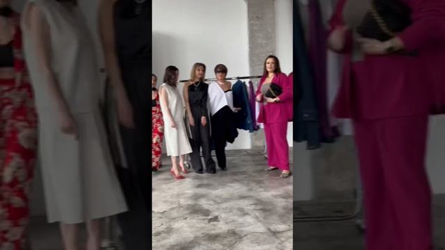 #faktura #стиль #журналы #мода #тренды #аналитика #капсульныйгардероб смотреть онлайн