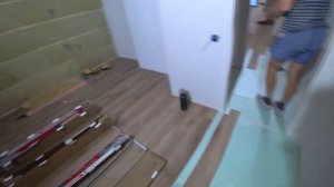 1.4 Великий и могучий КВАРЦВИНИЛ. Укладка единым фронтом по всей плоскости пола.