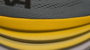 Bondi 8 - лучшая амортизация среди всех кроссовок / Обзор самой мягкой модели у Hoka!